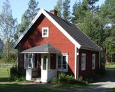 Cosy cottage close to lake in southeast Sweden