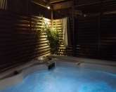 Helsingborg/R  med utespaabad (jacuzzi)